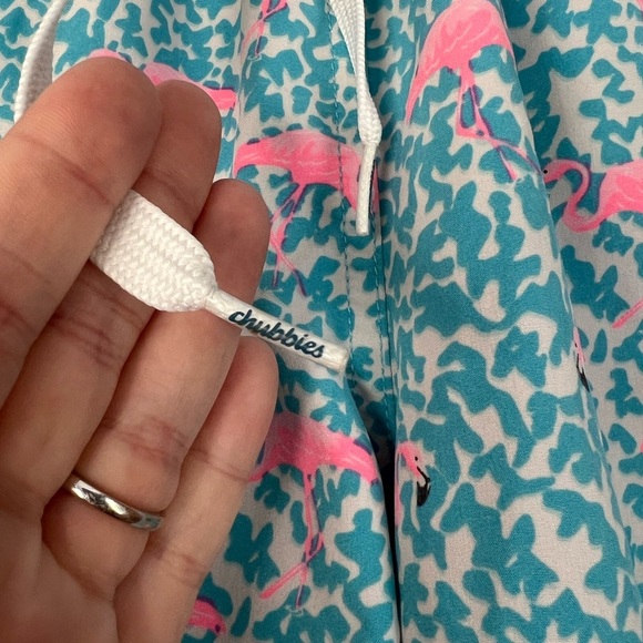 Chubbies Swim Trunks Shorts The Domingos Are For Flamingos AOP Medium Blue Pink - Picture 3 of 7